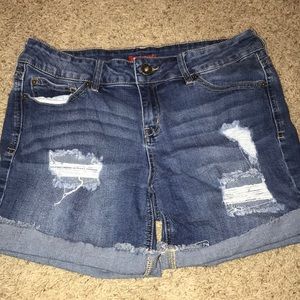 guess jean shorts